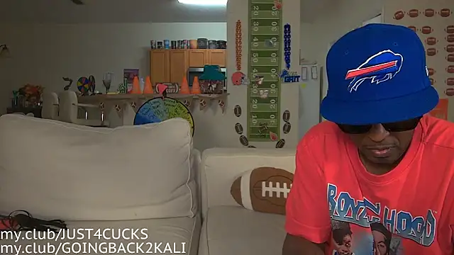 boomboomr00m online show from October 2025 01:36:02 AM