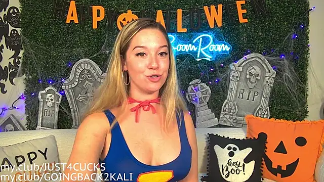 boomboomr00m online show from October 2025 02:42:02 AM