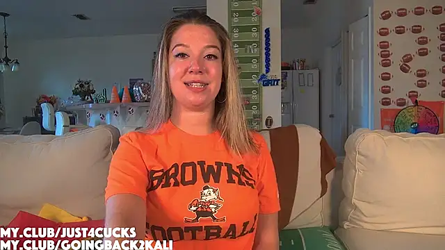 boomboomr00m online show from October 2025 05:19:01 PM