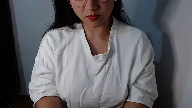 Snapshot of lizbodu chatting on March 2025 11:06:01 PM lizbodu online show from March 2025 11:06:01 PM