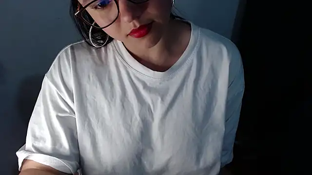 Snapshot of lizbodu chatting on October 2025 11:09:01 PM lizbodu online show from October 2025 11:09:01 PM