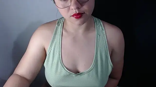 Snapshot of lizbodu chatting on May 2026 02:39:01 AM lizbodu online show from May 2026 02:39:01 AM