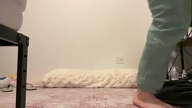 alextang2005 online show from February 2026 12:39:01 AM