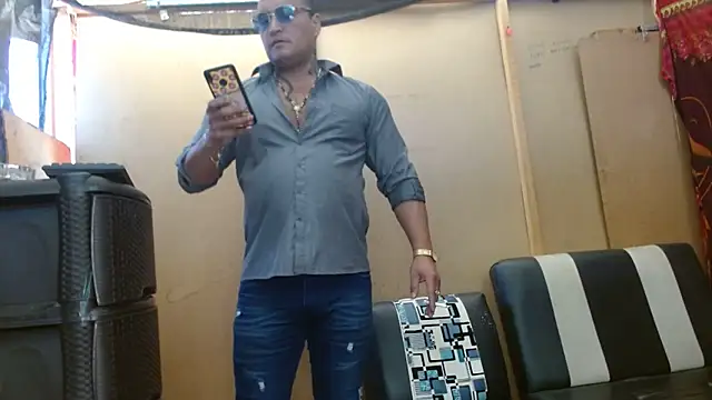 hardrock982 online show from February 2025 01:39:01 PM