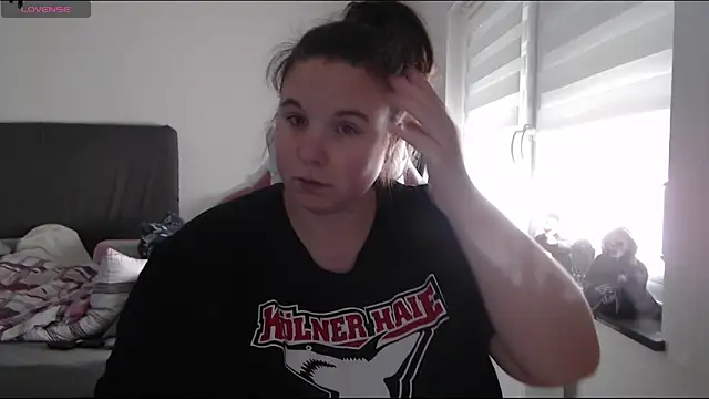 AureliaWinter online show from November 2025 10:28:01 AM