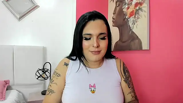 Snapshot of naty_pink chatting on February 2026 01:33:02 PM naty pink online show from February 2026 01:33:02 PM