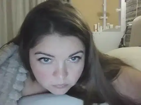 Snapshot of cute__cherry chatting on January 2025 10:44:02 PM cute  cherry online show from January 2025 10:44:02 PM