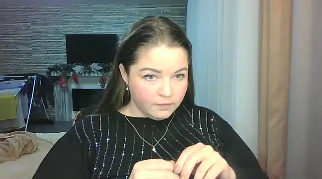 Snapshot of cute__cherry chatting on February 2025 03:52:01 PM cute  cherry online show from February 2025 03:52:01 PM