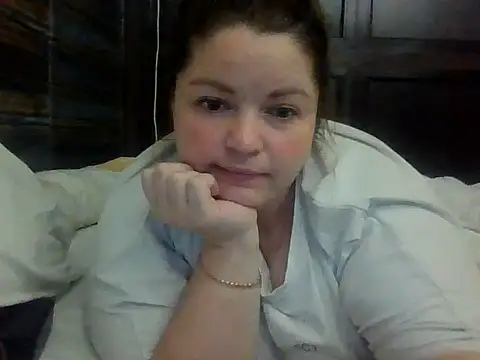 Snapshot of cute__cherry chatting on June 2026 08:01:02 PM cute cherry online show from June 2026 08:01:02 PM