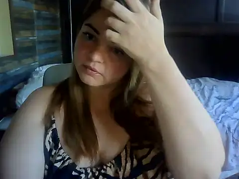 Snapshot of cute__cherry chatting on July 2026 02:12:01 PM cute cherry online show from July 2026 02:12:01 PM
