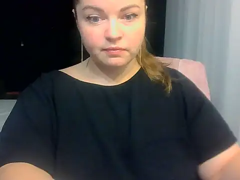 Snapshot of cute__cherry chatting on July 2026 08:08:02 PM cute cherry online show from July 2026 08:08:02 PM