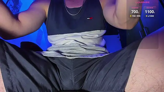 Snapshot of Alex_smith00 chatting on September 2025 07:37:01 PM Alex smith00 online show from September 2025 07:37:01 PM