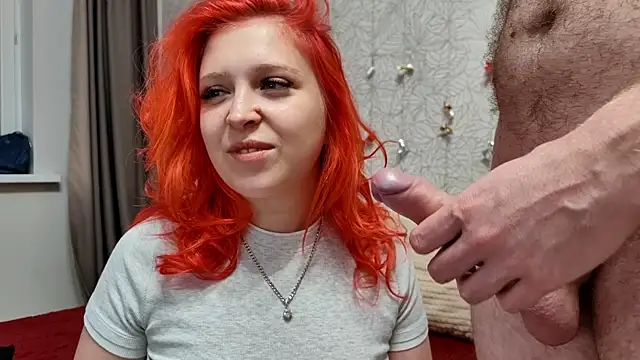 Snapshot of GenrikhBecca chatting on January 2025 03:19:01 PM GenrikhBecca online show from January 2025 03:19:01 PM