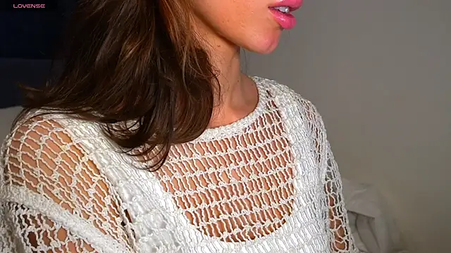 Danielle Thomas online show from February 2026 07:28:01 PM