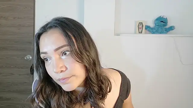 cutie and slutty online show from March 2026 05:52:01 PM