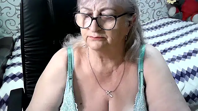 Snapshot of LolkaAlyss chatting on March 2025 09:31:02 PM LolkaAlyss online show from March 2025 09:31:02 PM