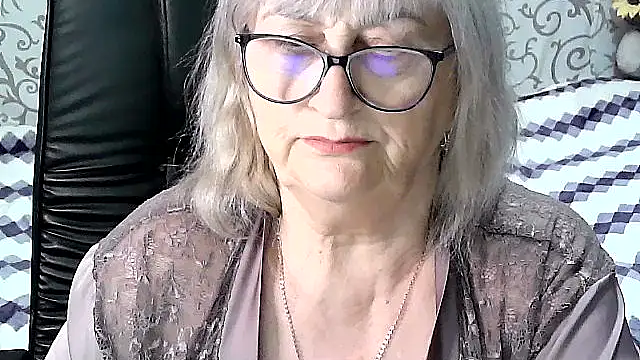 Snapshot of LolkaAlyss chatting on March 2025 03:45:01 AM LolkaAlyss online show from March 2025 03:45:01 AM