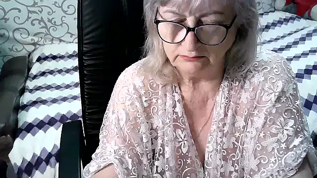 Snapshot of LolkaAlyss chatting on March 2025 04:49:02 AM LolkaAlyss online show from March 2025 04:49:02 AM