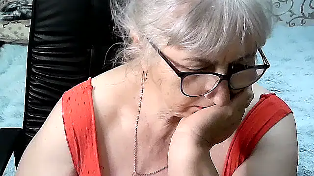 Snapshot of LolkaAlyss chatting on September 2025 07:02:02 PM LolkaAlyss online show from September 2025 07:02:02 PM