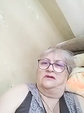 Snapshot of LolkaAlyss chatting on September 2025 02:43:01 PM LolkaAlyss online show from September 2025 02:43:01 PM