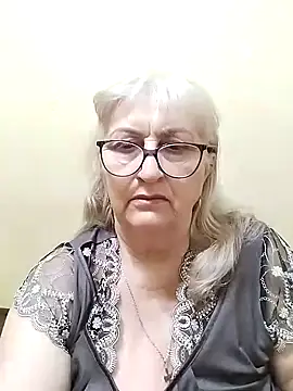 Snapshot of LolkaAlyss chatting on September 2025 04:45:02 PM LolkaAlyss online show from September 2025 04:45:02 PM