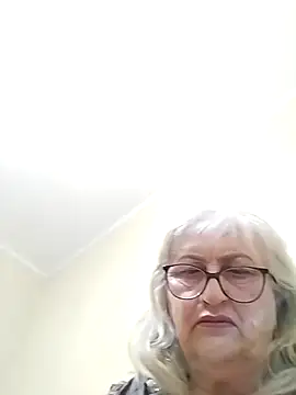 Snapshot of LolkaAlyss chatting on September 2025 08:14:01 PM LolkaAlyss online show from September 2025 08:14:01 PM