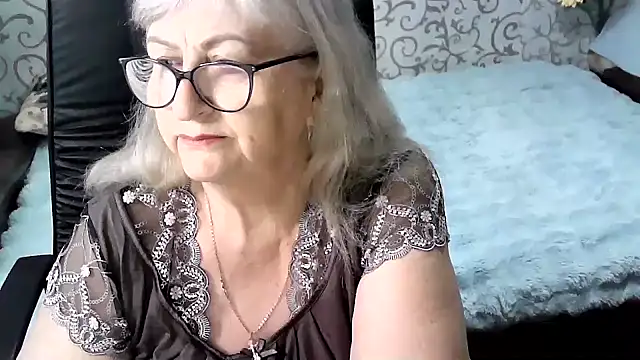 Snapshot of LolkaAlyss chatting on October 2025 05:37:01 AM LolkaAlyss online show from October 2025 05:37:01 AM