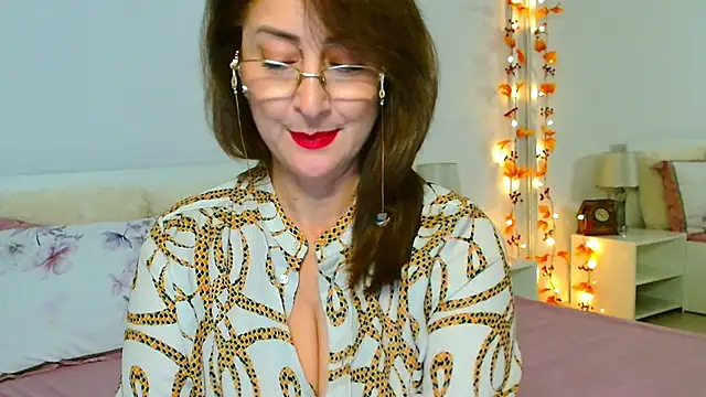 Tyana40 online show from November 2025 07:18:02 AM