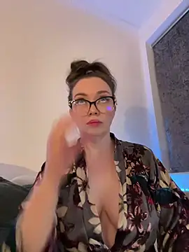 FemDom RubyKnightXXO online show from January 2025 11:24:01 PM