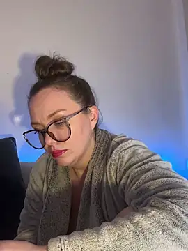 FemDom RubyKnightXXO online show from February 2025 10:28:02 PM