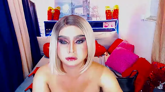 Snapshot of TsGoddessNhicolle chatting on January 2025 11:48:01 AM TsGoddessNhicolle online show from January 2025 11:48:01 AM