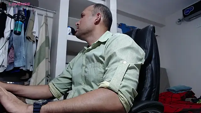 lewislamxxx hot online show from February 2026 11:15:02 PM