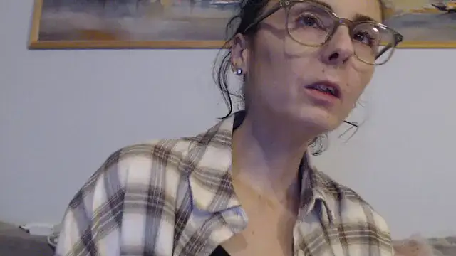 cleophee online show from December 2025 06:55:02 AM