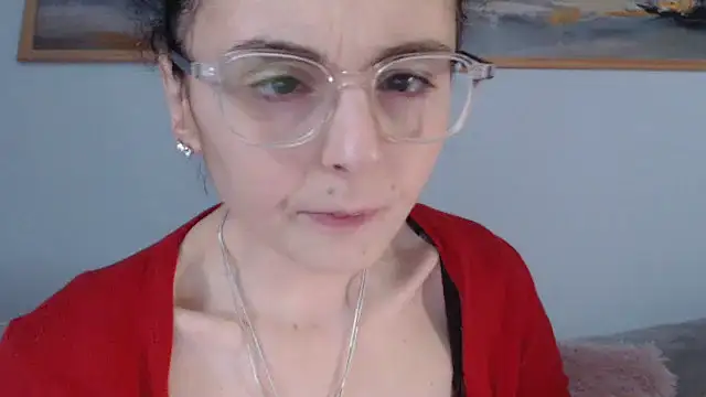 Snapshot of cleophee chatting on April 2026 05:36:01 AM cleophee online show from April 2026 05:36:01 AM