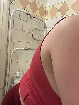 Snapshot of Sara_Slow chatting on January 2025 10:35:02 PM Sara Slow online show from January 2025 10:35:02 PM