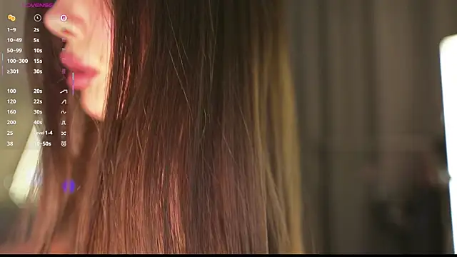 thelissawayne online show from April 2026 11:07:01 PM