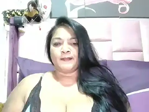 Snapshot of IndianDelia chatting on May 2026 03:58:01 AM IndianDelia online show from May 2026 03:58:01 AM