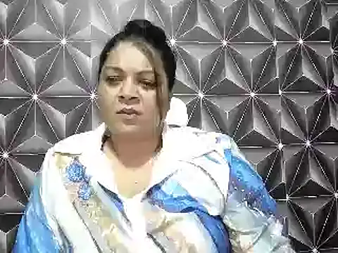 Snapshot of IndianDelia chatting on June 2026 03:39:02 PM IndianDelia online show from June 2026 03:39:02 PM