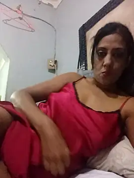 Snapshot of Mahi4luv chatting on June 2026 10:03:02 PM Mahi4luv online show from June 2026 10:03:02 PM