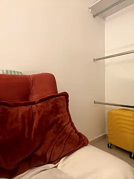 Snapshot of sweetAli_ chatting on December 2024 09:06:02 AM sweetAli online show from December 2024 09:06:02 AM