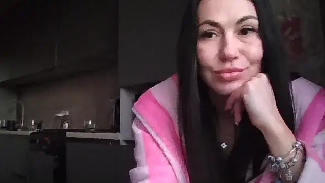 JulianaGold1 online show from March 2025 04:13:02 PM