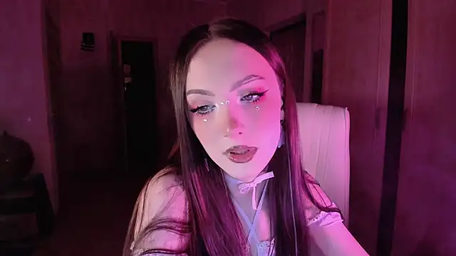 Alice  Aris online show from October 2025 06:50:01 PM