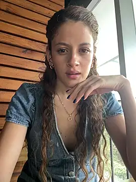 alana15 online show from January 2025 09:14:02 PM