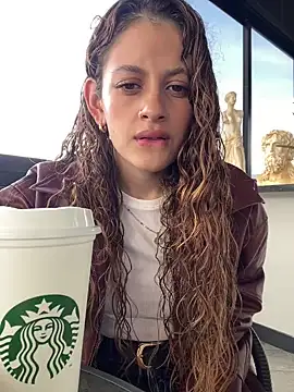 alana15 online show from February 2025 09:22:01 PM