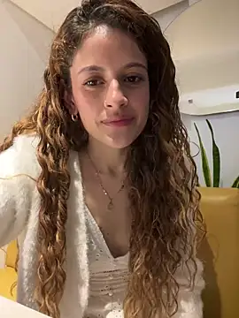 alana15 online show from March 2025 10:11:01 PM