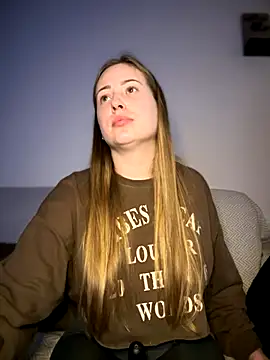 AlisaWhite online show from December 2024 04:51:02 PM