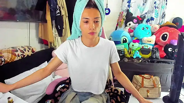 Lawrncesofiets online show from March 2025 08:15:02 PM