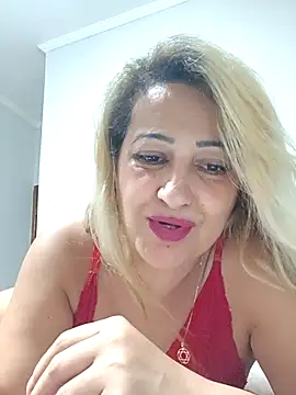 vivifernades online show from February 2025 04:10:02 PM