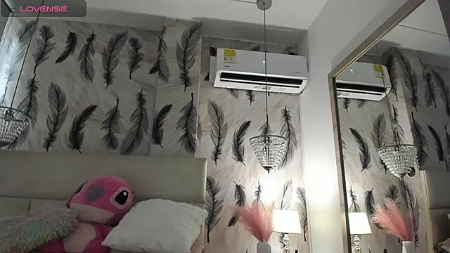 Vivi prinncess online show from February 2026 05:55:02 PM