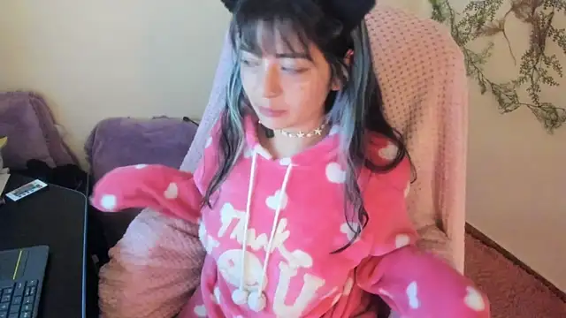 Sammysammy  online show from October 2025 05:05:01 AM